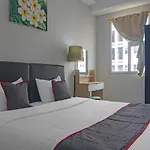 Oyo 92245 Fortune 88 Trans Park Juanda